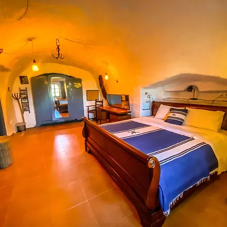 Villa Cueva Ventica Benamaurel